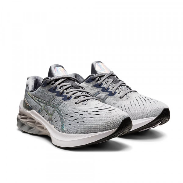 Кроссовки беговые мужские Asics NOVABLAST 2 PLATINUM