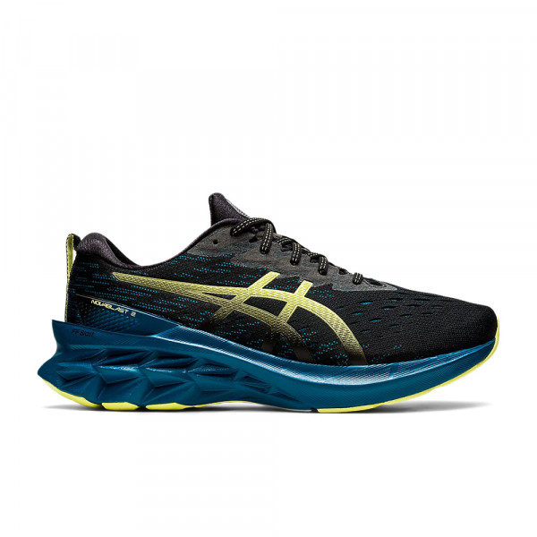 Кроссовки беговые мужские Asics NOVABLAST 2