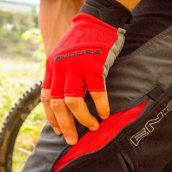 Перчатки Endura Hummvee Plus Mitt II