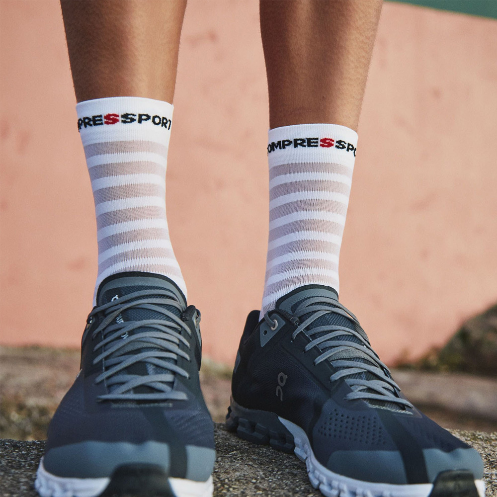 Носки Compressport Pro Racing Socks v4.0 Ultralight Run High