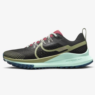 Кроссовки беговые женские Nike React Pegasus Trail 4