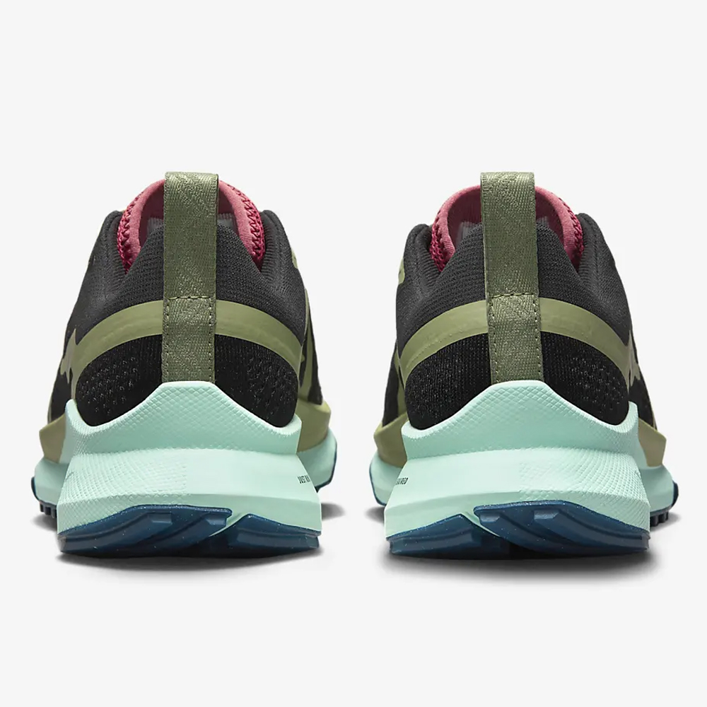 Кроссовки беговые женские Nike React Pegasus Trail 4 Кроссовки беговые женские Nike React Pegasus Trail 4
