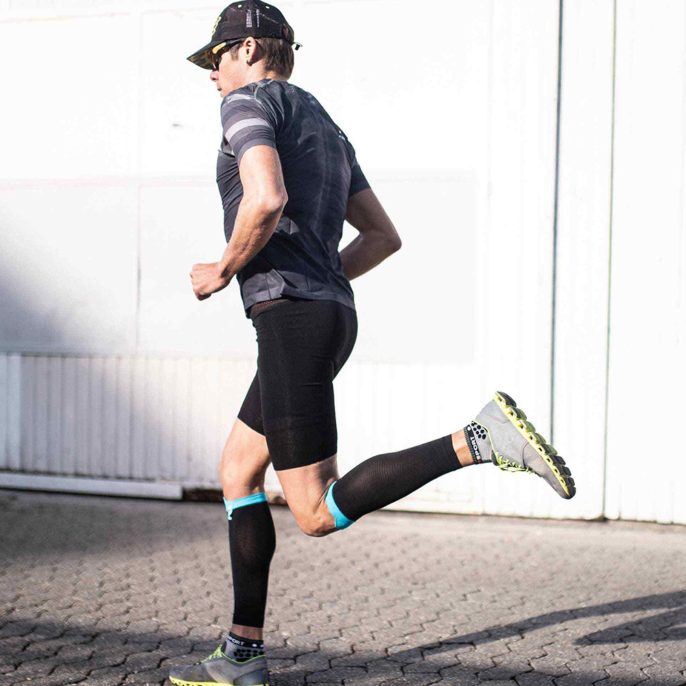 Шорты спортивные мужские Compressport Run under Шорты спортивные мужские Compressport Run under