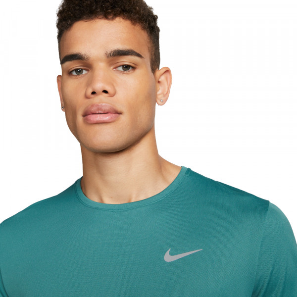 Футболка мужская Nike Dri-Fit UV Miler DV9315-379