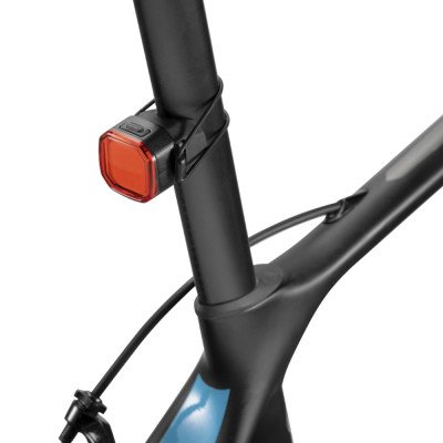 Задний фонарь Giant Cast TL30 Задний фонарь Giant Cast TL30