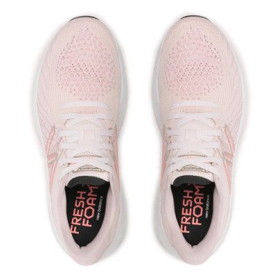 Кроссовки для бега женские New Balance Fresh Foam Vongo V5 Кроссовки для бега женские New Balance Fresh Foam Vongo V5