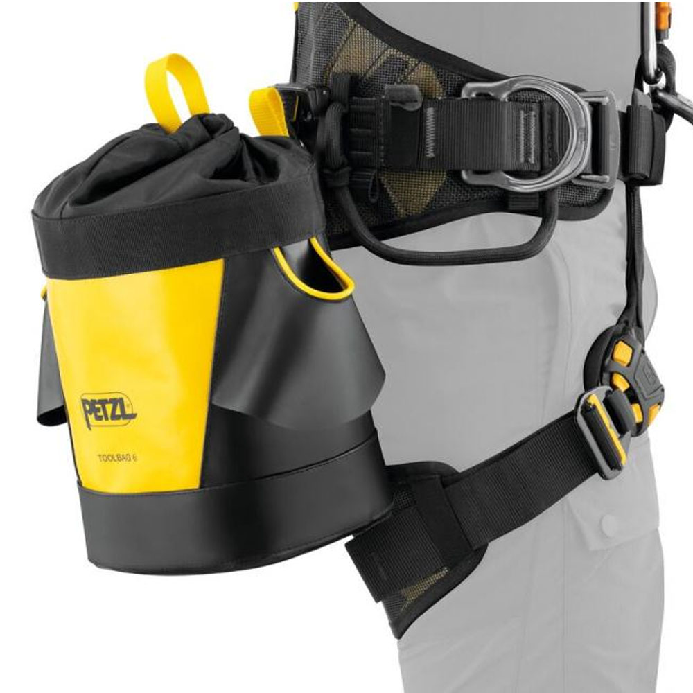 Сумка для инструментов Petzl Toolbag 6 Pouch черная