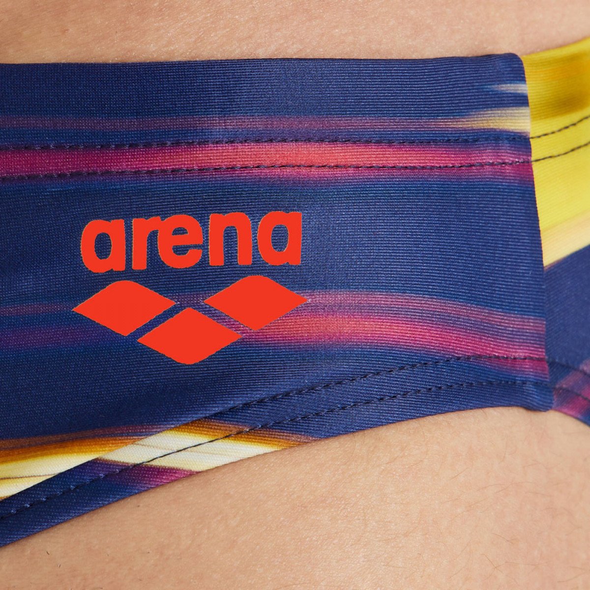 Плавки спортивные Arena Men's swim 005244-700 |Купить в Интернет-магазине