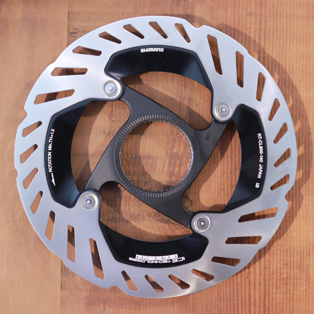 Тормозной диск Shimano RT-CL900 CL 140 мм. Тормозной диск Shimano RT-CL900 CL 140 мм.
