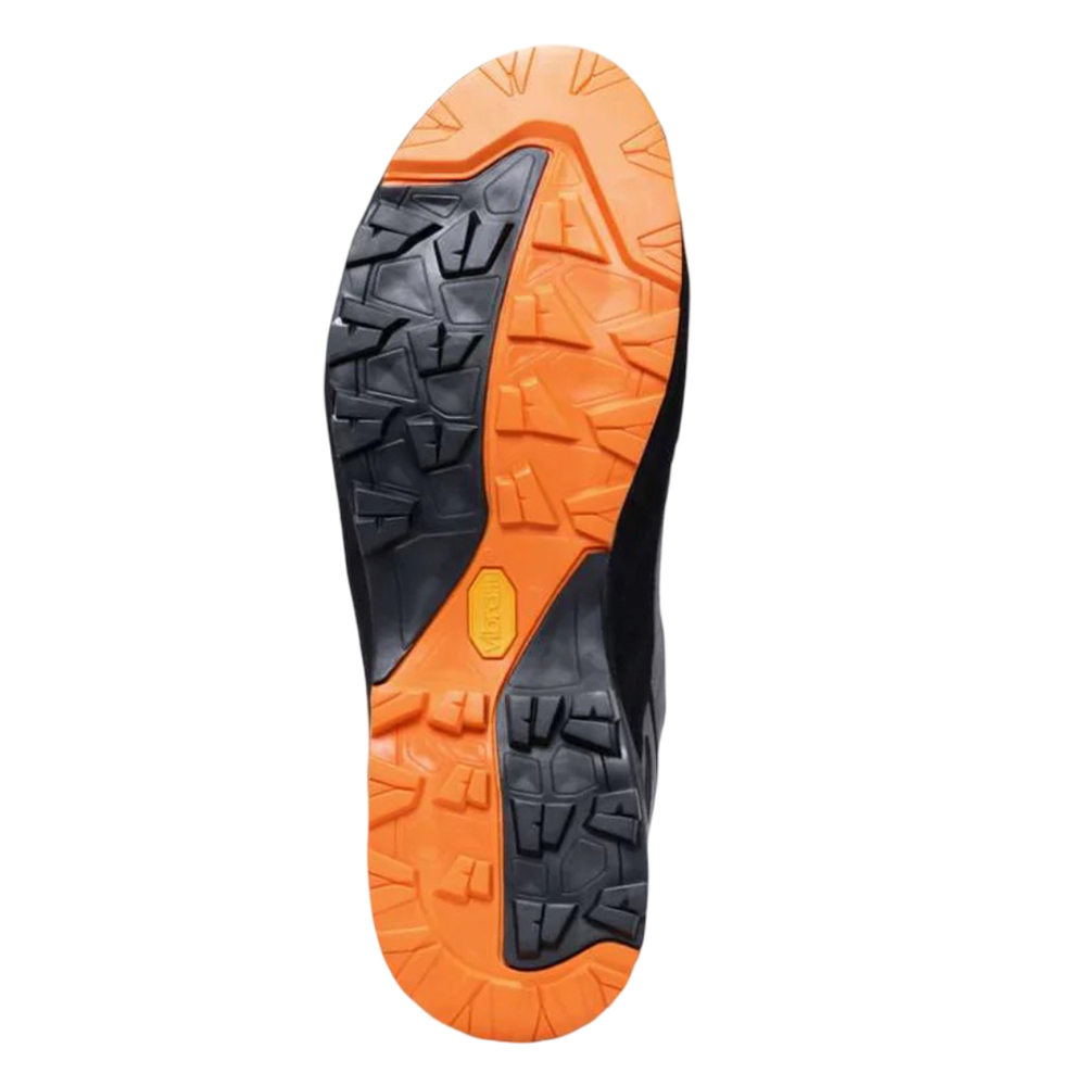 Треккинговые ботинки мужские Aku Rock Dfs II Gtx Треккинговые ботинки мужские Aku Rock Dfs II Gtx