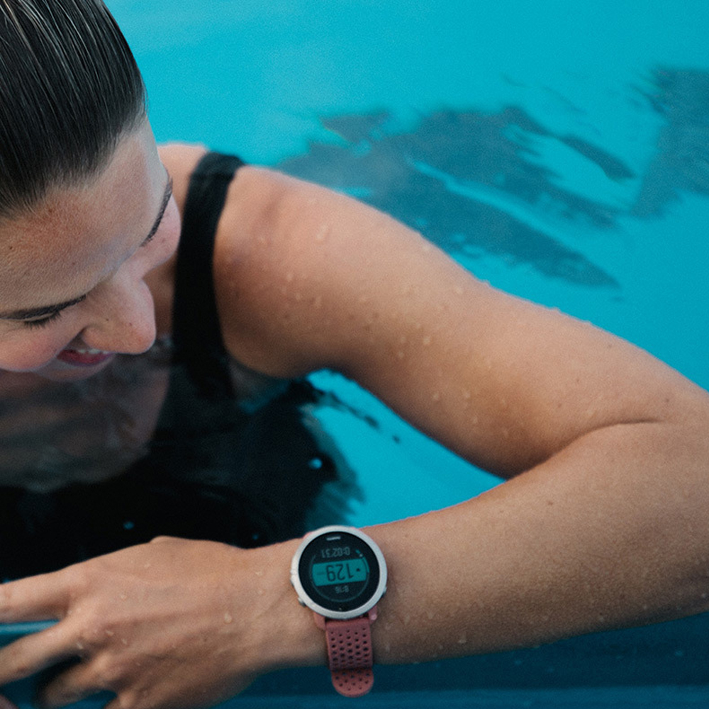 Спортивные часы Suunto 3 granite red