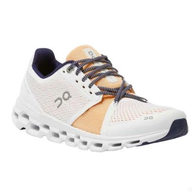 Кроссовки для бега женские On Cloudstratus 1 Кроссовки для бега женские On Cloudstratus 1