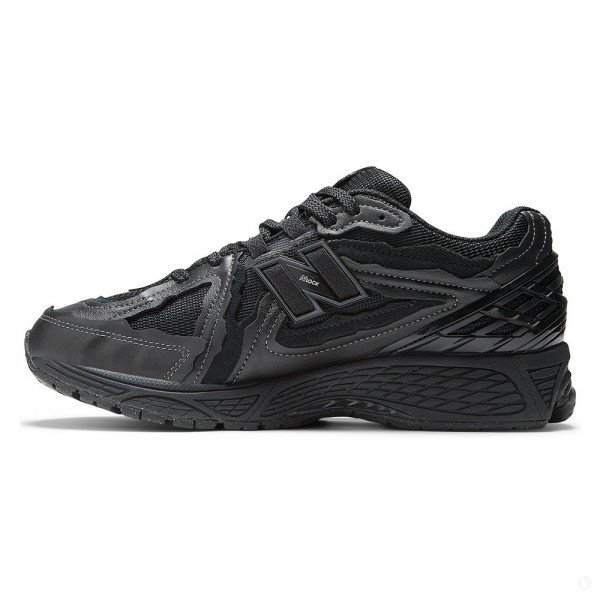Повседневные кроссовки мужские New Balance 1906D Повседневные кроссовки мужские New Balance 1906D