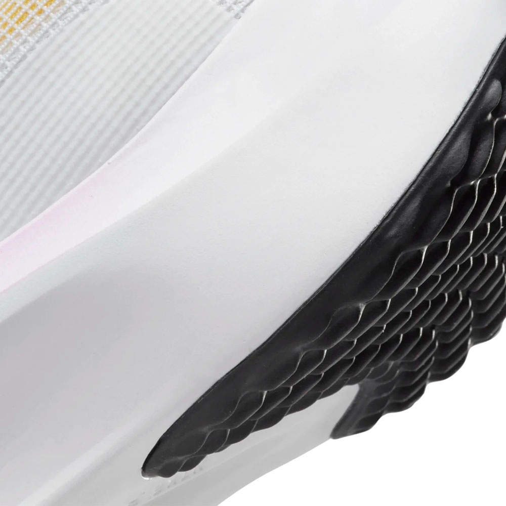 Кроссовки для бега женские Nike Zoom Fly 5 Кроссовки для бега женские Nike Zoom Fly 5