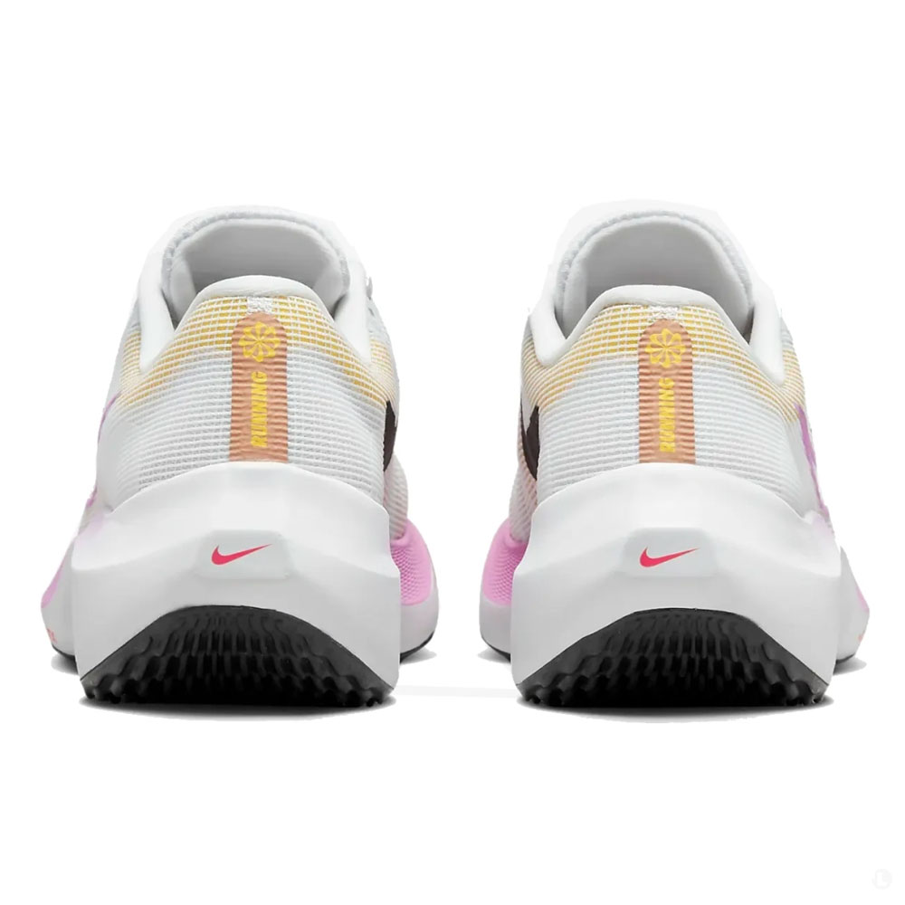 Кроссовки для бега женские Nike Zoom Fly 5 Кроссовки для бега женские Nike Zoom Fly 5