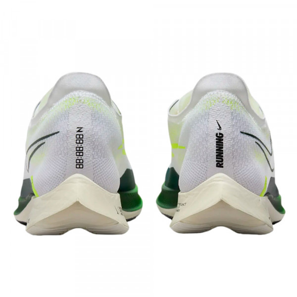 Кроссовки для бега мужские Nike Zoomx Streakfly белый