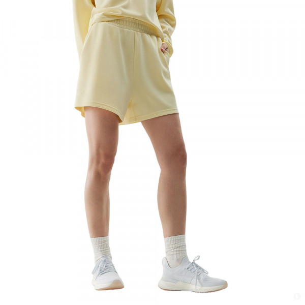 Шорты спортивные женские 4F Sportstyle желтые Шорты спортивные женские 4F Sportstyle желтые