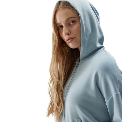 Толстовка женская 4F Sportstyle голубая Толстовка женская 4F Sportstyle голубая