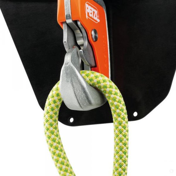 Станция с карабином Petzl Anchor System Easytop Wall 