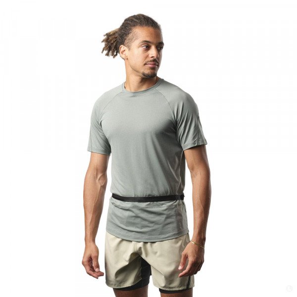 Сумка поясная Salomon Active Sling черный Сумка поясная Salomon Active Sling черный