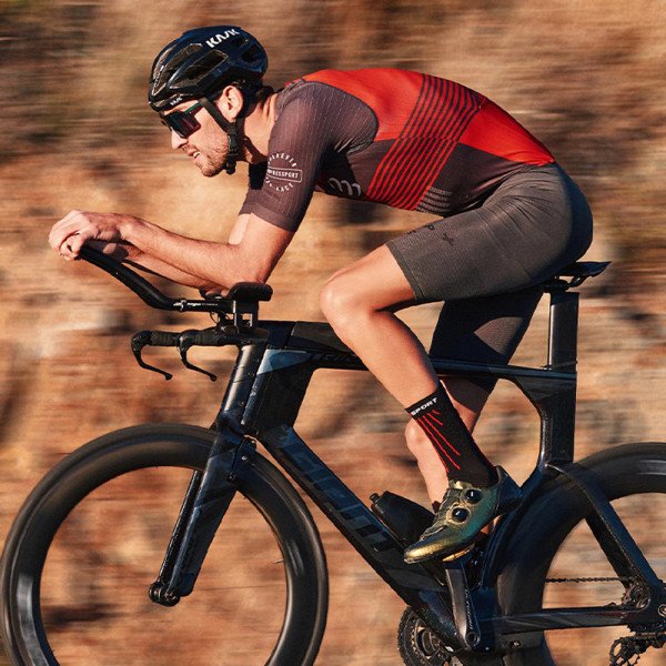 Костюм для триатлона мужской Compressport Aero 