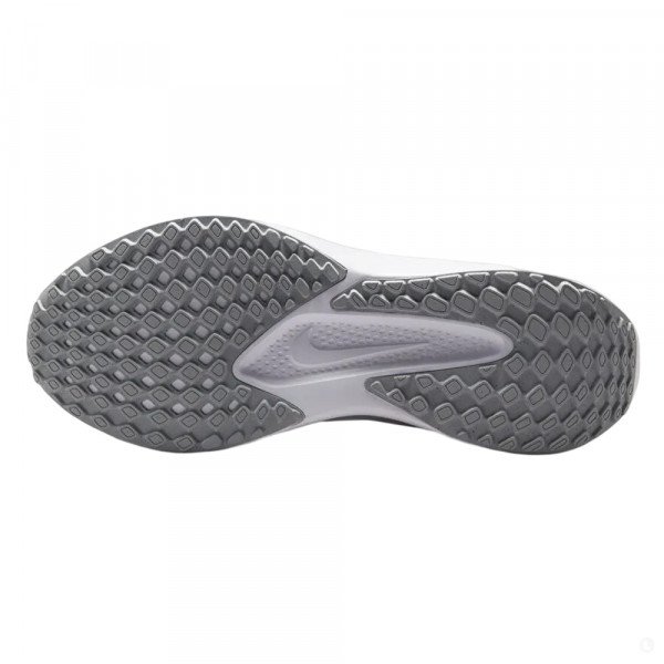 Кроссовки для бега женские Nike Quest 6 