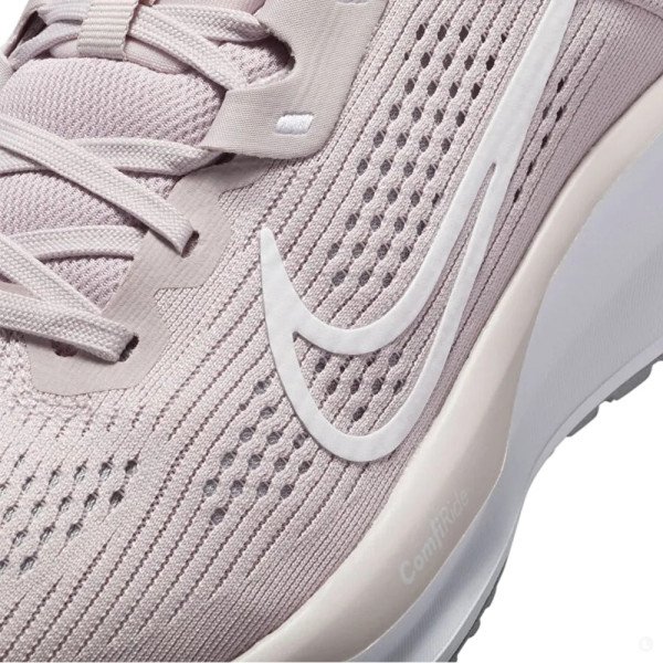 Кроссовки для бега женские Nike Quest 6 