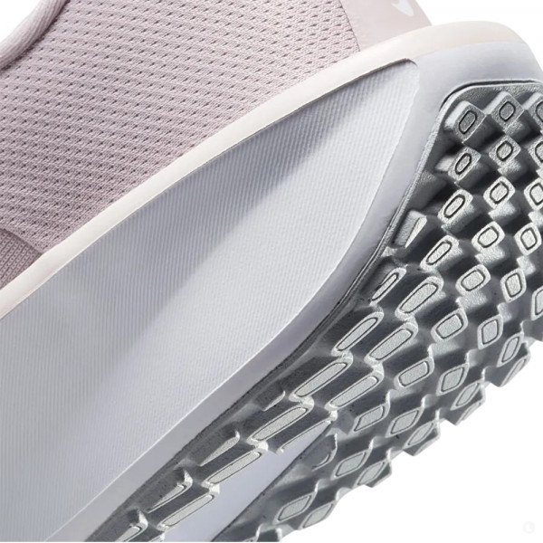 Кроссовки для бега женские Nike Quest 6 