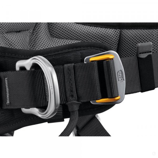 Страховочная обвязка Petzl Harness Astro Bod Fast 2 