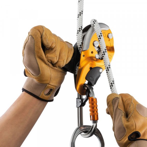 Спусковое устройство Petzl Descender I 'D S 