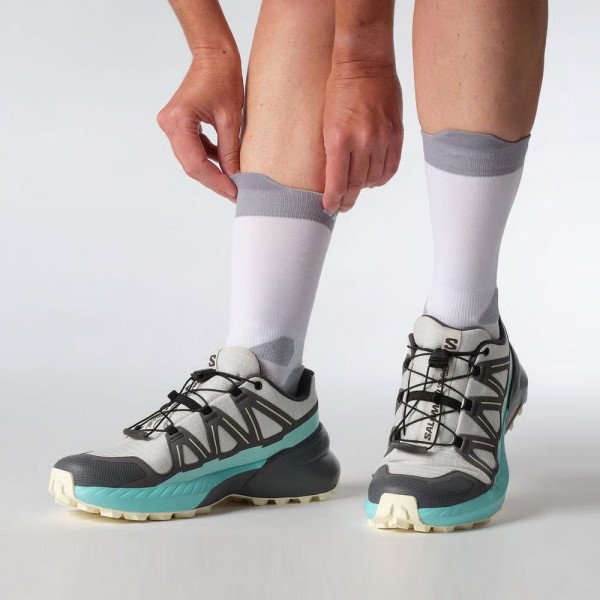 Треккинговые кроссовки женские Salomon Speedcross peak 
