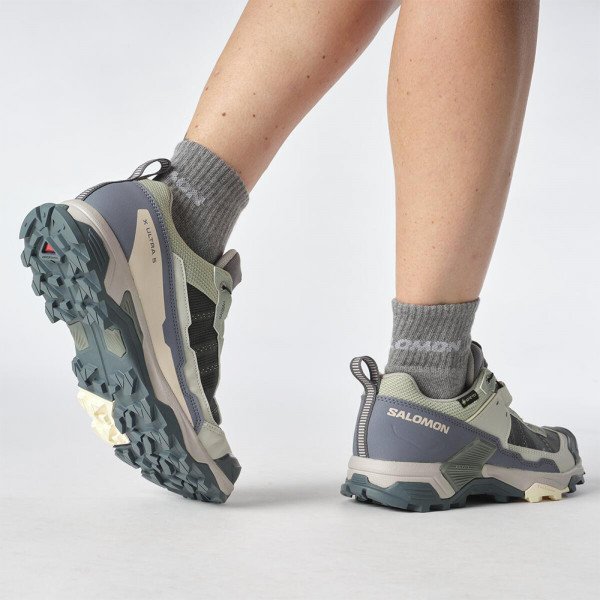 Треккинговые кроссовки женские Salomon X ultra 5 gtx 