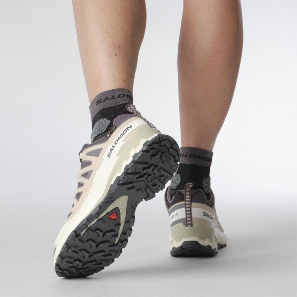 Треккинговые кроссовки женские Salomon Xa pro 3d v9 gtx 