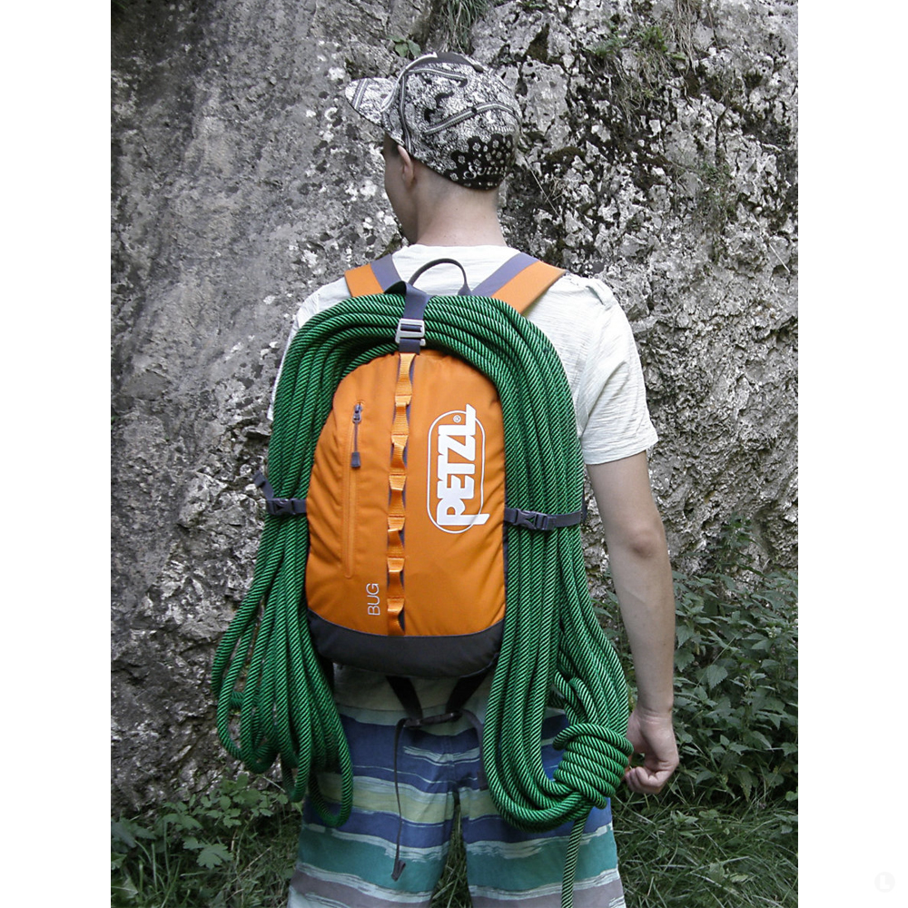 Походный рюкзак Petzl Bug 18L оранжевый Походный рюкзак Petzl Bug 18L оранжевый