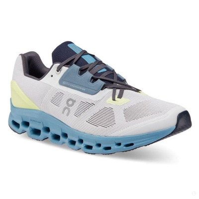 Кроссовки для бега мужские On Cloudstratus 2 Кроссовки для бега мужские On Cloudstratus 2