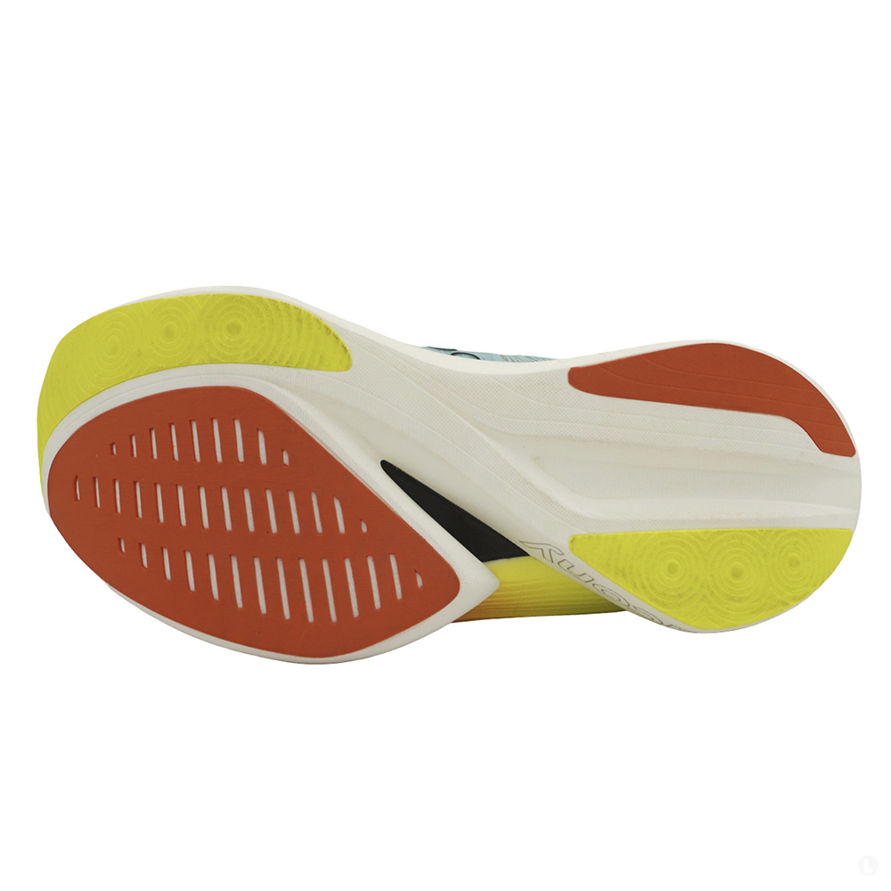 Кроссовки беговые мужские Saucony Endorphin Elite 2