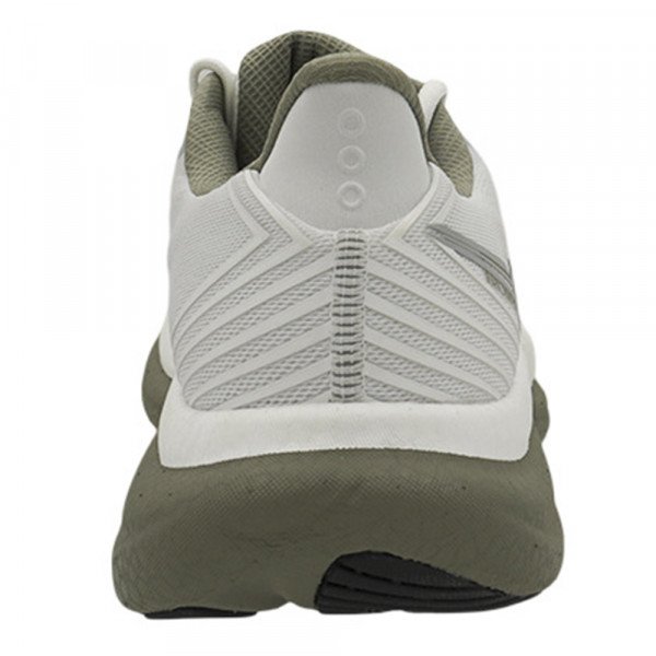 Кроссовки беговые мужские Saucony Triumph 23