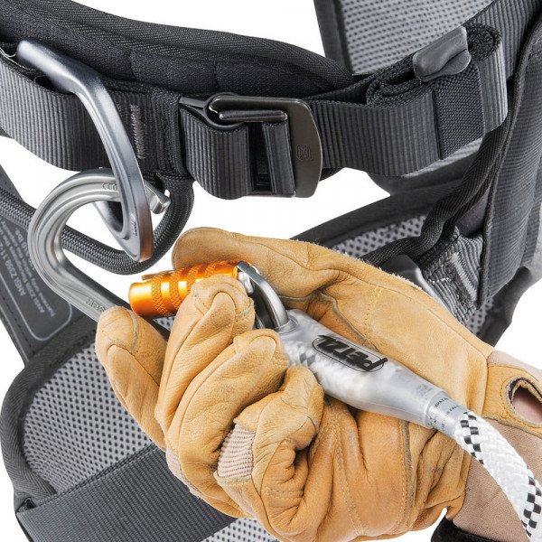 Страховочная обвязка Petzl Astro Bod Fast Int S2 