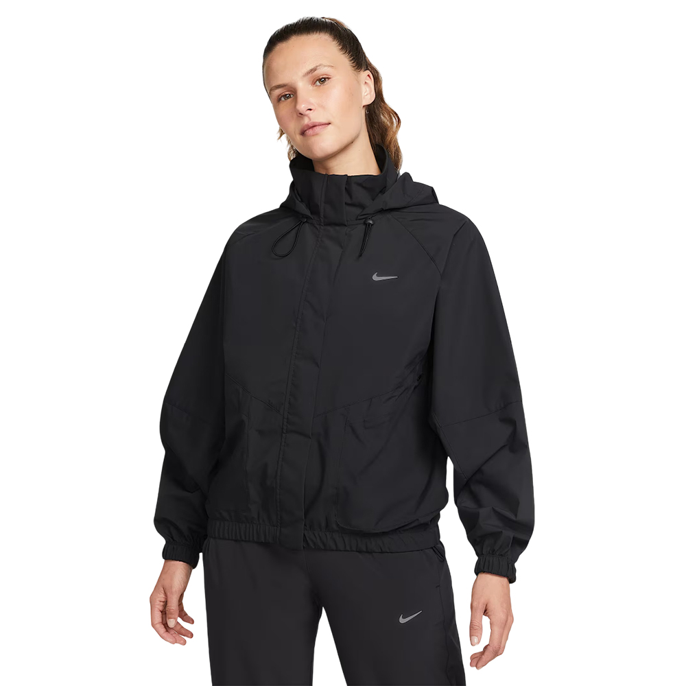 Легкая куртка женская Nike Swift sf jkt 