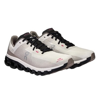 Кроссовки для бега женские On Cloudflow 4 Distance 1 