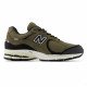Кроссовки повседневные мужские New Balance 2002