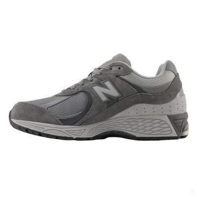 Кроссовки повседневные мужские New Balance 2002 Кроссовки повседневные мужские New Balance 2002