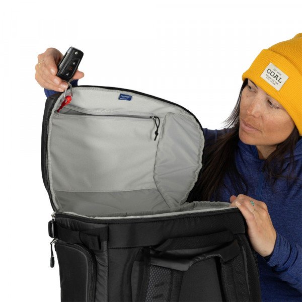 Спортивный рюкзак Osprey Mountain Bound Boot Pack Plus черный