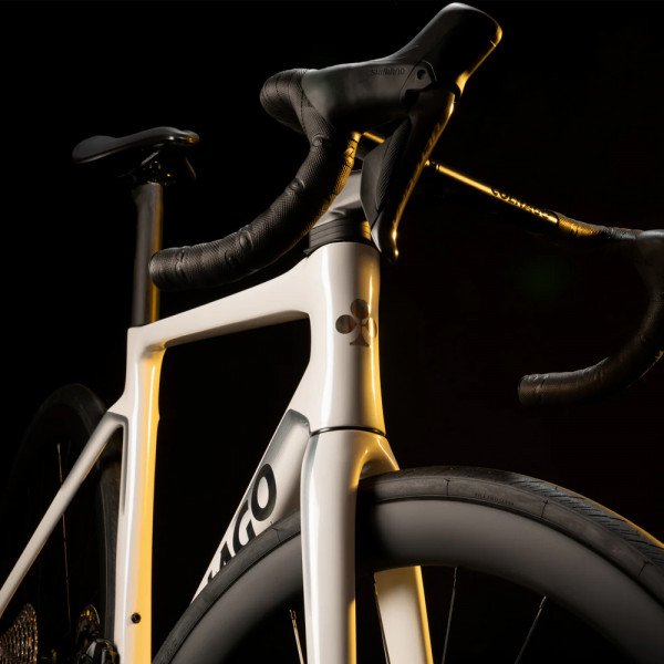 Велосипед шоссейный Colnago V4 DB, Rival eTap Axs, Vision SC45 
