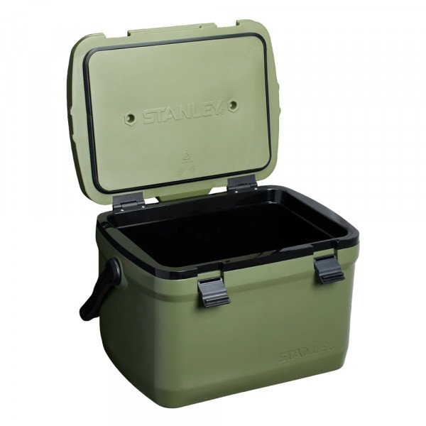 Термо-холодильник Stanley Easy-Carry Outdoor Cooler 15.1L зеленый Термо-холодильник Stanley Easy-Carry Outdoor Cooler 15.1L зеленый