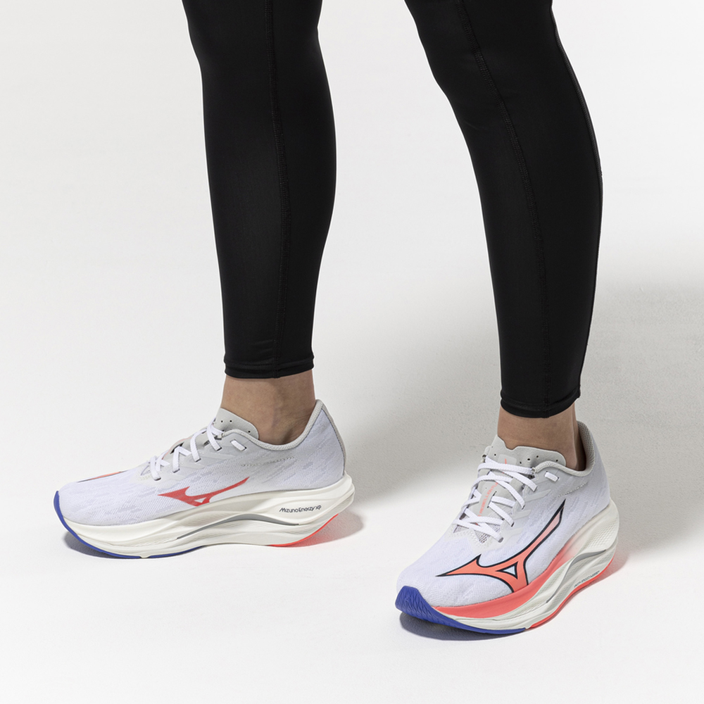 Кроссовки для бега женские Mizuno Wave Rebellion Flash 3 Кроссовки для бега женские Mizuno Wave Rebellion Flash 3