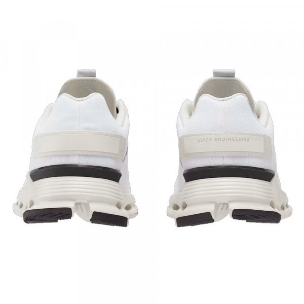 Повседневные кроссовки женские On Cloudnova Form 1 