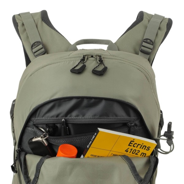 Походный рюкзак Millet Hiker air 20 зеленый