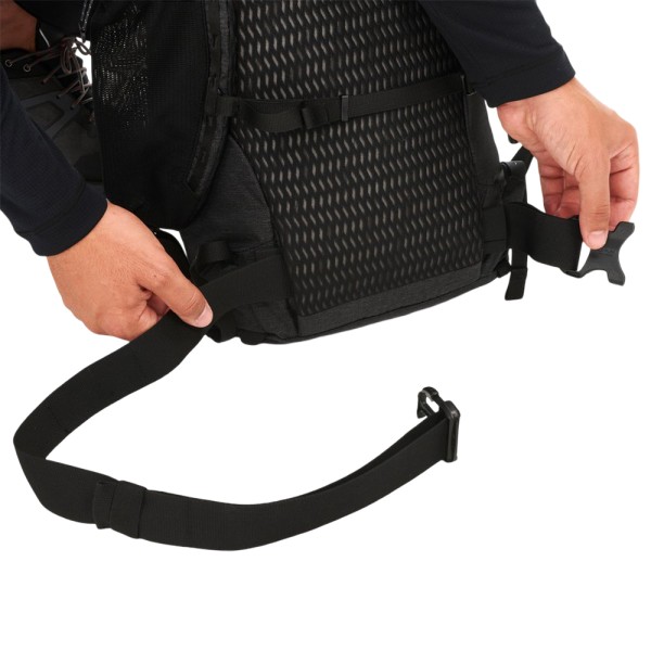 Походный рюкзак Millet Mixt 25+5 черный